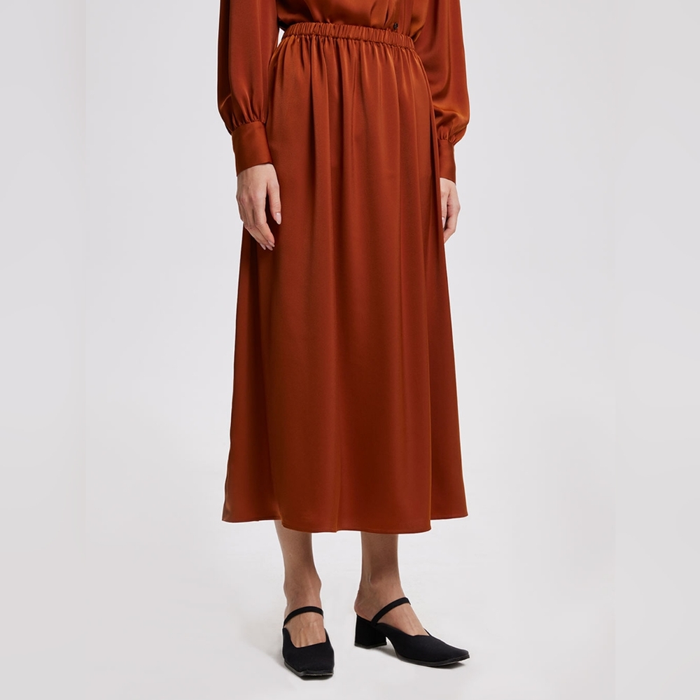 NWT Pleated Flare Skirt (Burnt Brick) - Lattelier - Picture 2 of 11